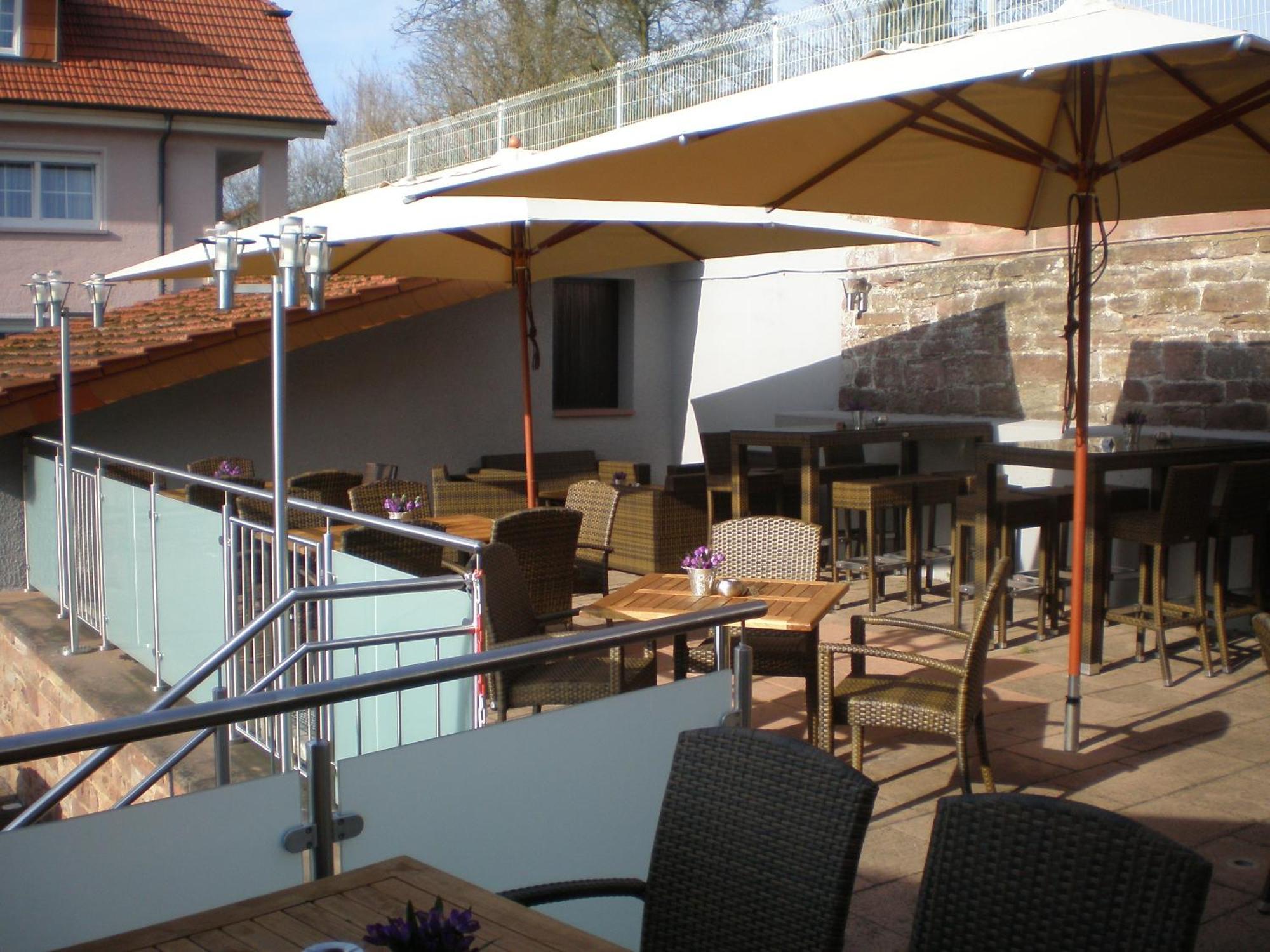 Hotel Restaurant Reichsadler Buchen  Exterior photo