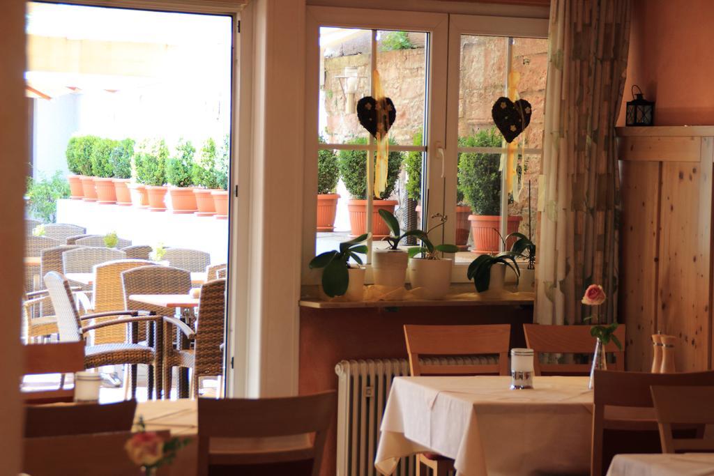 Hotel Restaurant Reichsadler Buchen  Exterior photo
